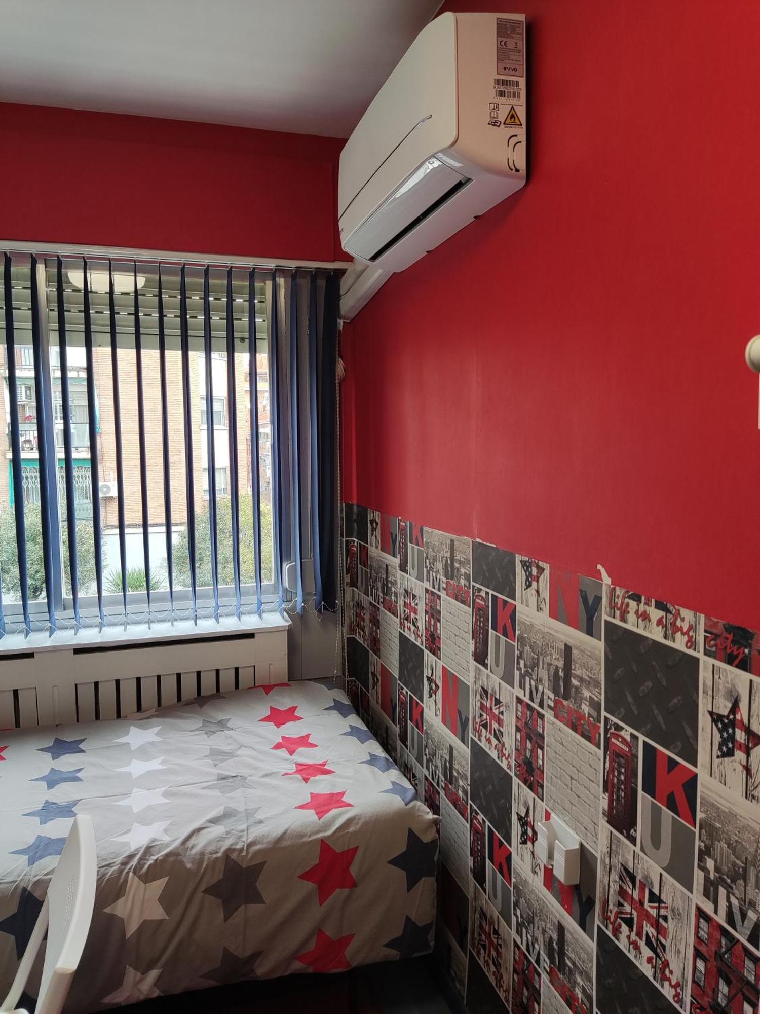 Villaverde Rooms, Privada Bano Compartido Madrid Exterior photo